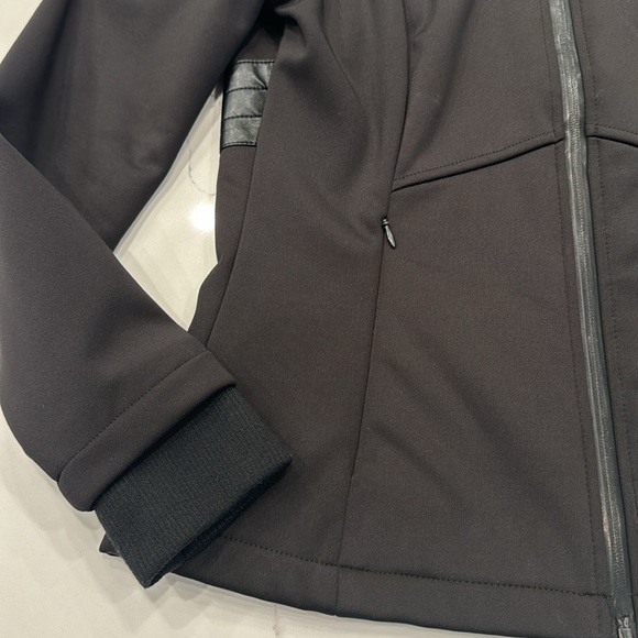 Women’s black Fabletics jacket/coat with faux leather detailing, size Small - Picture 3 of 6
